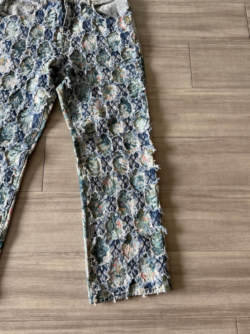 Textured Multi-Color Patchwork Jeans (36x32) - Picture 4 of 10